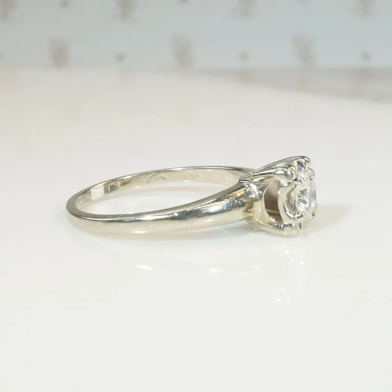 Classic Beauty 1940's Solitaire