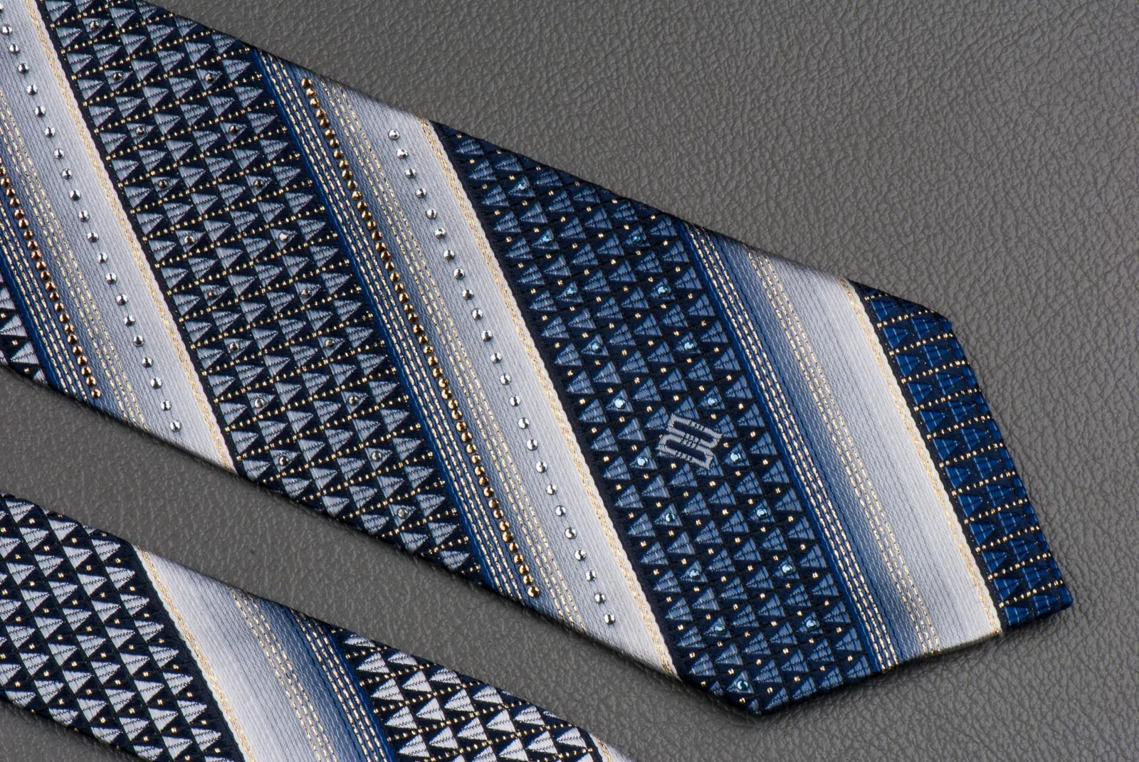 Daks Rhinestone Silk Neck Tie Gray & Black Stripes With Golden Highlights