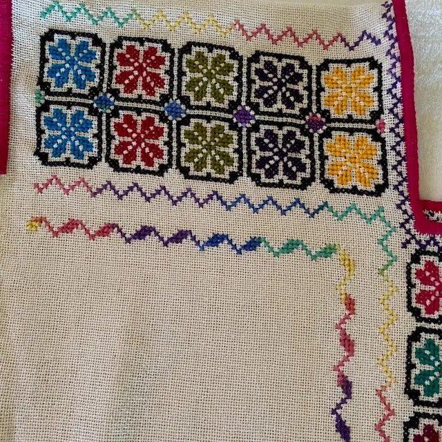 Embroidered Blouse-"Cocucho" - Medium