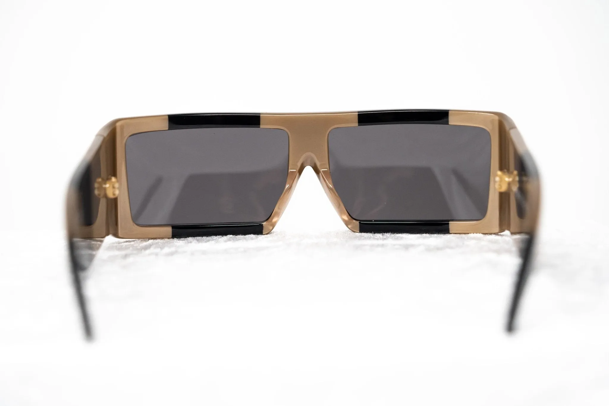 Jeremy Scott Men's Sunglasses Rectangular Big Tut Brown and Grey 6JSBIGTUTGOLDBLACK