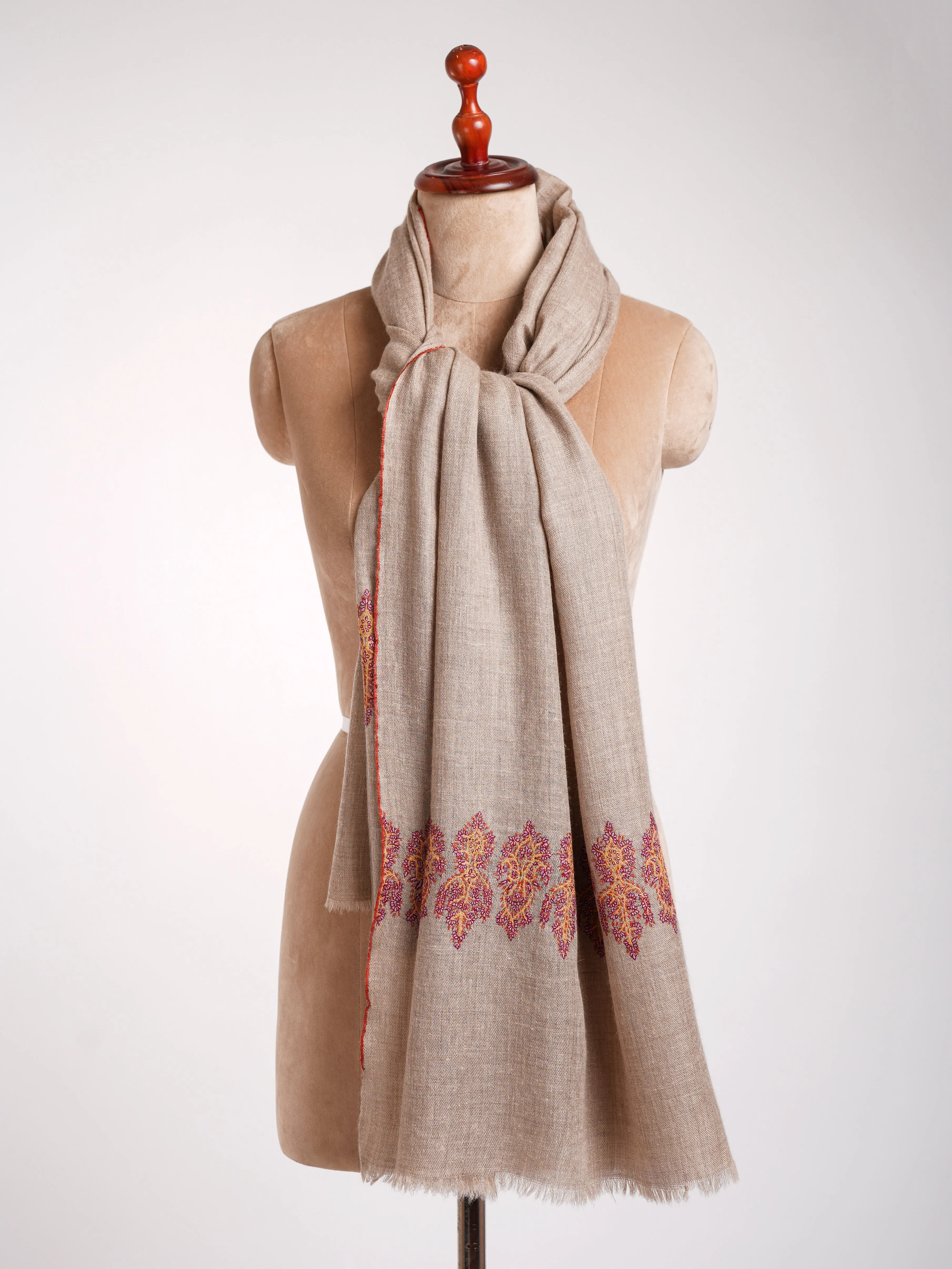 Natural Grey Palla Embroidered Kashmiri Cashmere Stole