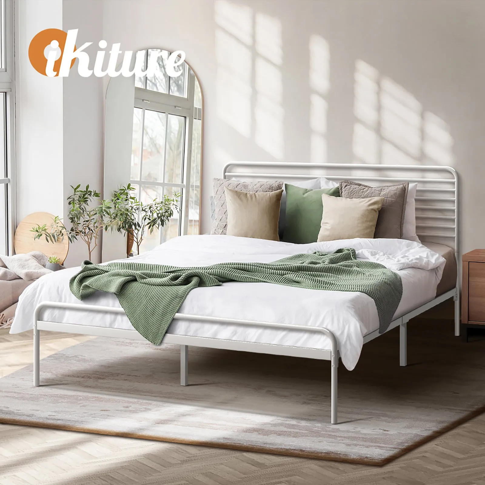 Stylish White Queen Size Metal Bed Frame - Durable Platform Bed Base for Modern Bedrooms