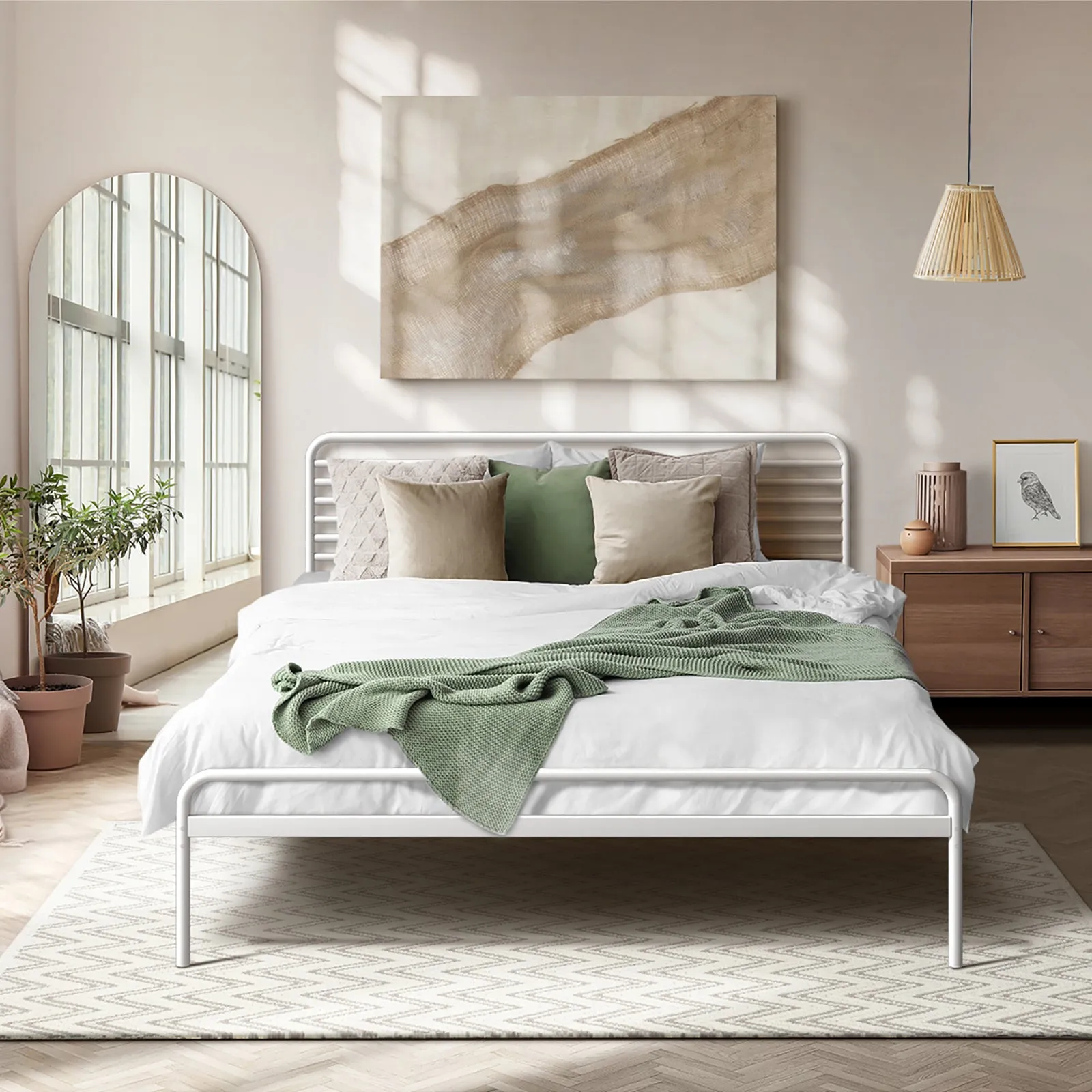 Stylish White Queen Size Metal Bed Frame - Durable Platform Bed Base for Modern Bedrooms