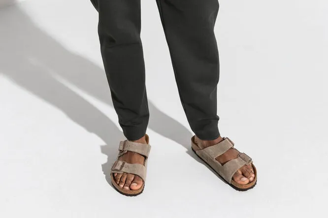 UNISEX BIRKENSTOCK ARIZONA SUEDE | TAUPE SUEDE