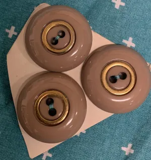Vintage Beige Round Resin 2 hole Buttons 3 x 25mm