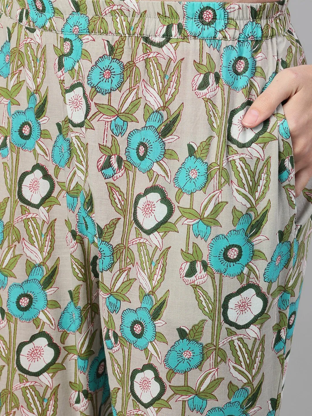 Women Beige Three-Quarter Sleeves Straight Kurta With Palazzo And Dupatta With Pockets And Face Mask