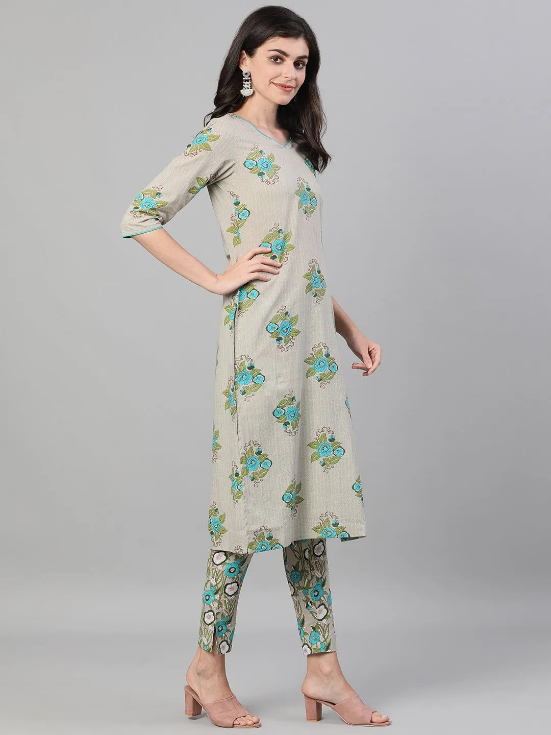 Women Beige Three-Quarter Sleeves Straight Kurta With Palazzo And Dupatta With Pockets And Face Mask