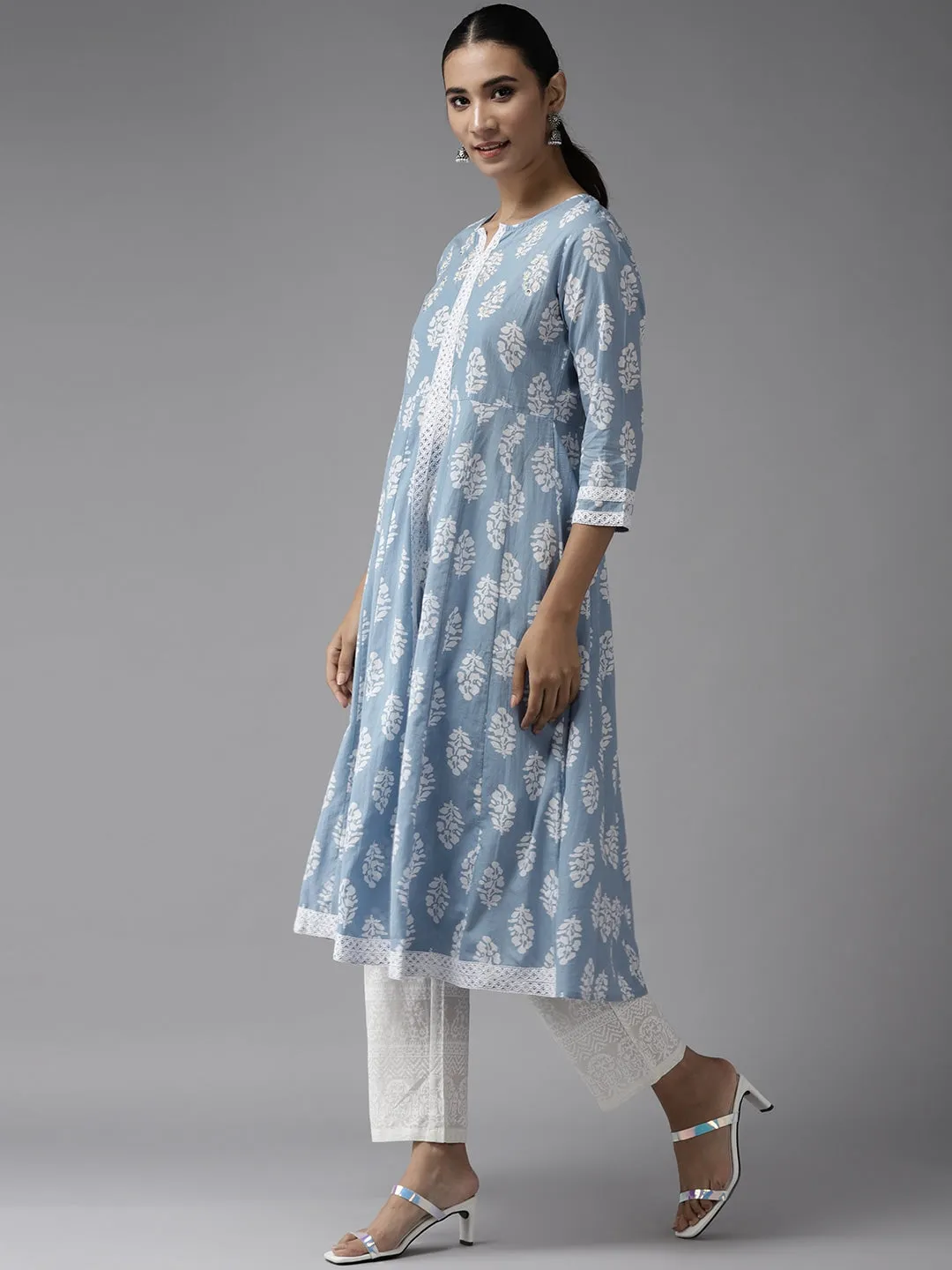 Women Blue & White A-Line Dupatta Set