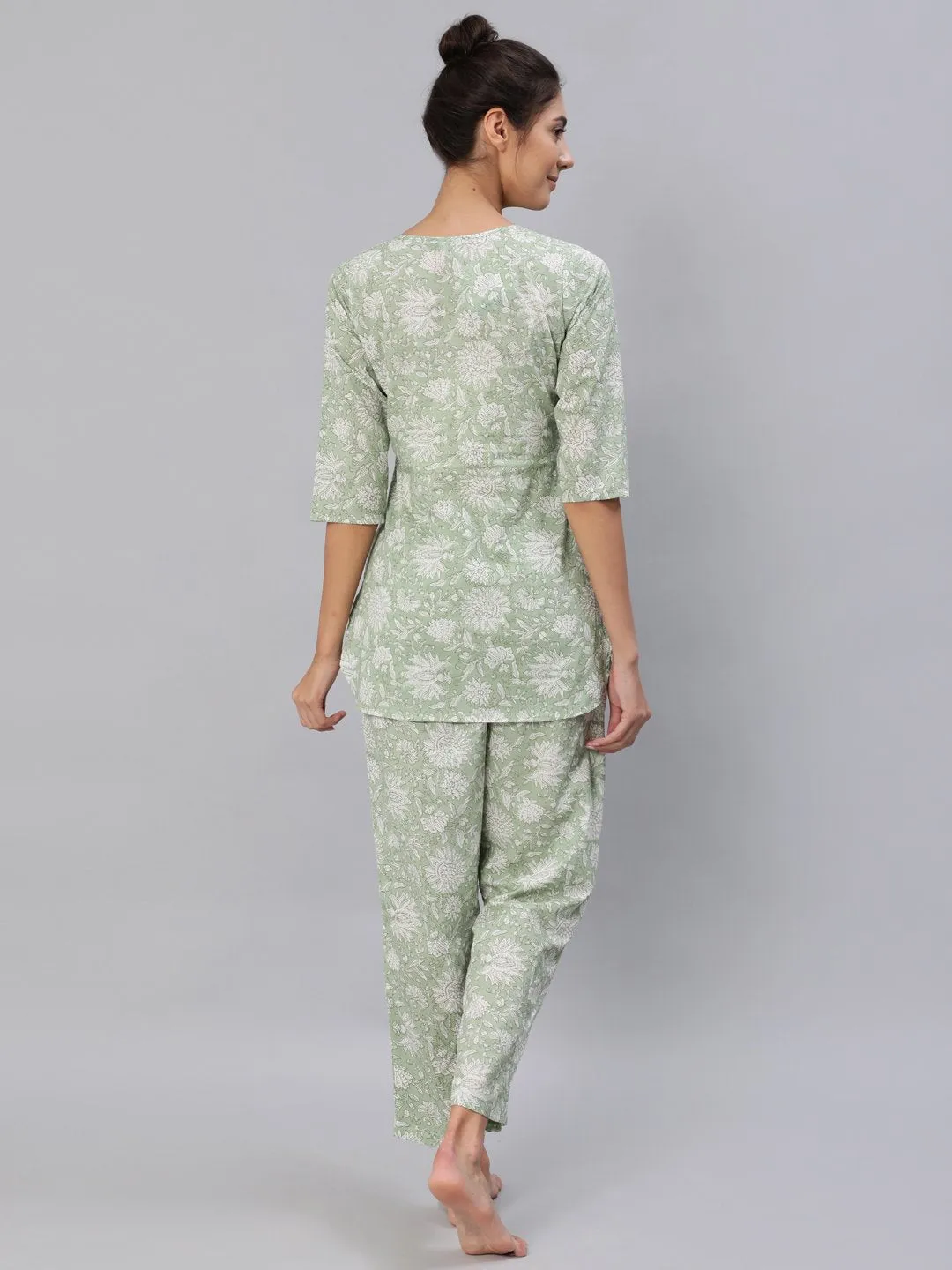 Women Green Floral Printed Night Suit Set