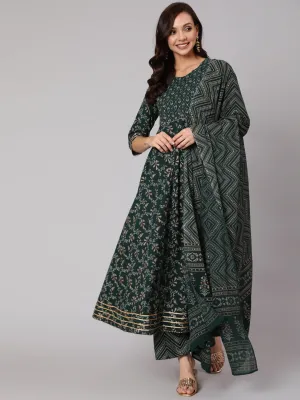 Women Green Printed Flared Kurta With Trouser And Dupatta