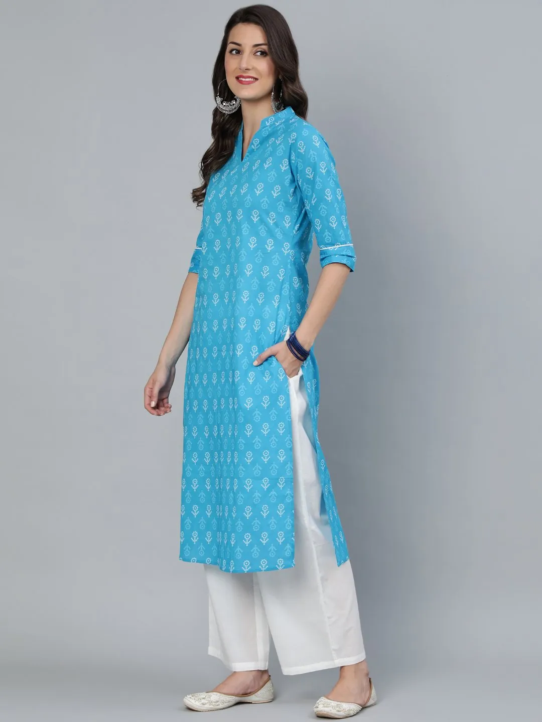 Women Sky Blue Straight Bandhani Printed Kurta With Plazzo & Dupatta