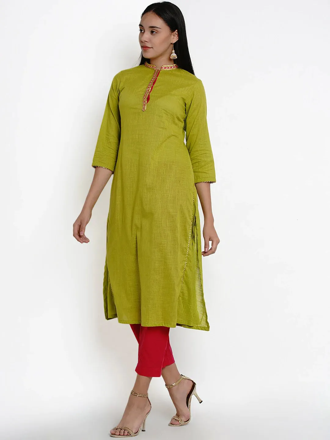 Women'S Green & Pink Solid Kurta With Pyjamas